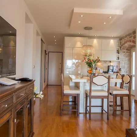 Imperial Luxury Apartment