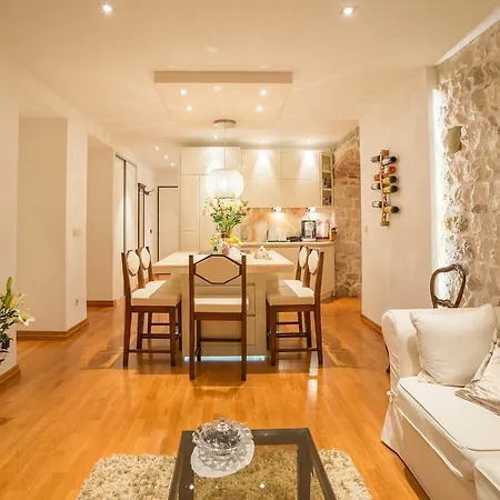 Imperial Luxury Apartment Split
